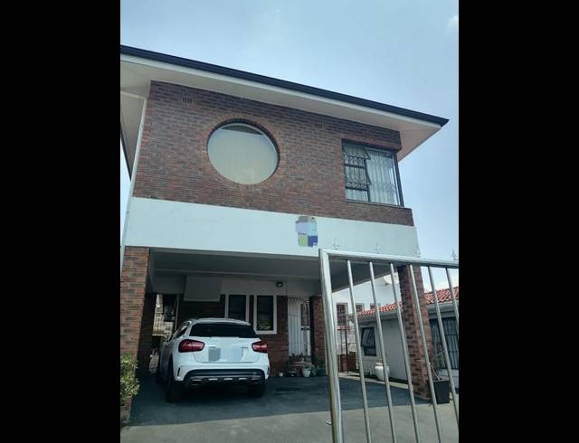 4 BEDROOM HOUSE FOR SALE IN ALLANDALE